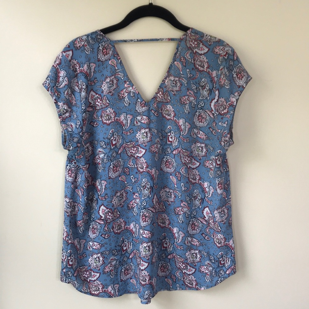 Floral top